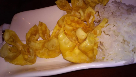 Fried Crab Rangoon (6)