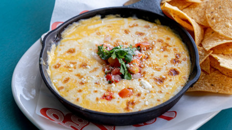 Hatch Green Chili Queso