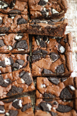 Oreo Brownie Traybake