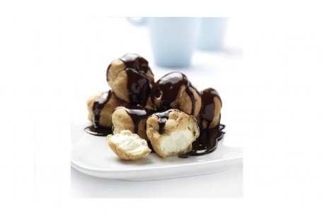 Fresh Cream Filled Profiteroles (6Pcs)