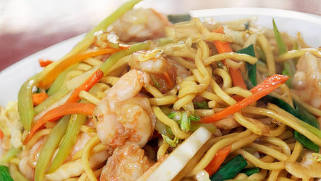 33. Reje Chow Mein