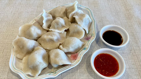 Fish Dumplings With Green Chives Jiǔ Cài Yú Ròu Shuǐ Jiǎo