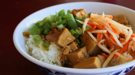 Sweet Garlic Tofu Rice Bowl