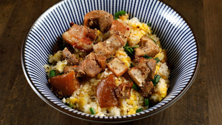 Garlic Fried Rice (Cơm Chiên Tỏi)