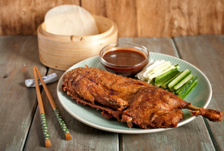 Aromatic Crispy Duck Xiāng Sū Yā