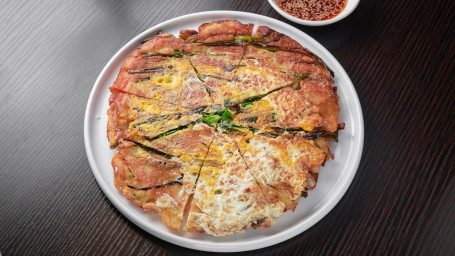 S16 Hǎi Xiān Cōng Huā Bǐng Seafood Pancake