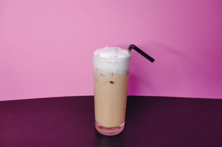 Dòng Xiān Nǎi Kā Fēi Ice Latte