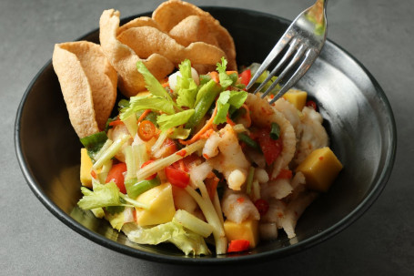 Sour Spicy Chicken Claws Mango Salad Xiān Máng Guǒ Suān Là Fèng Zhǎo