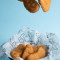 Chicken Nuggets (6 Pack)