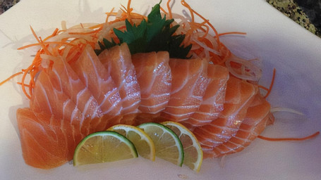 Salmon Sashimi (10Pc)