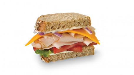 Turkey Cheddar Sandwich Lunch