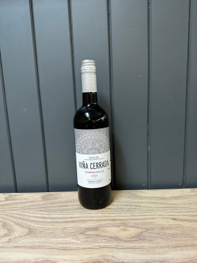 Vina Cerrada Tempranillo Doc (Spain) 13.5