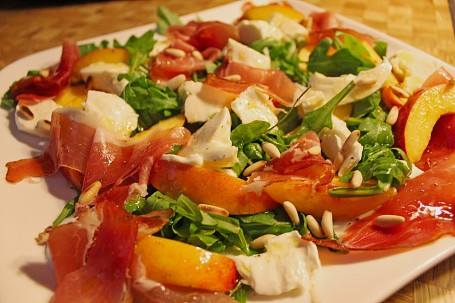 Mozzarella Salat