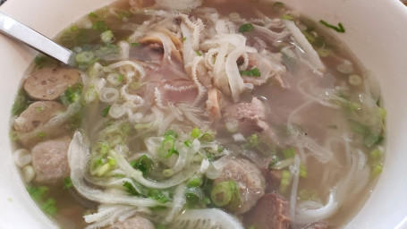 P8. Pho With Beef Tendon