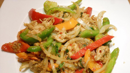 47. Ga Xao Xa Ot (Special Stir Fried Lemongrass Chicken)