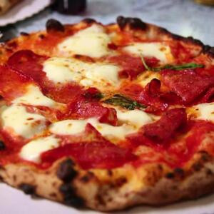 Pizza Calabrese