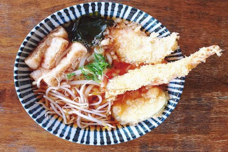 Udon With Prawn Tempura (2Pcs)