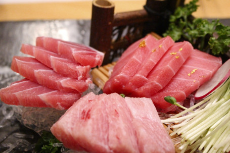 Tunfisk (Maguro)