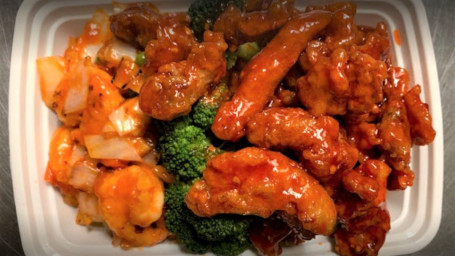 D 6. General Tso's Or Sesame Chicken