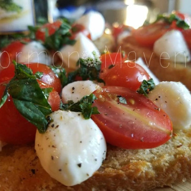 Caprese Fladbrød