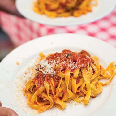 Tagliatelle Med Ragù