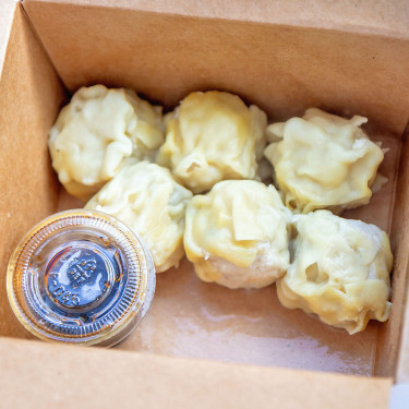 Sui Mai (Steam Pork Dumplings) With Soy Sauce (6Pcs)