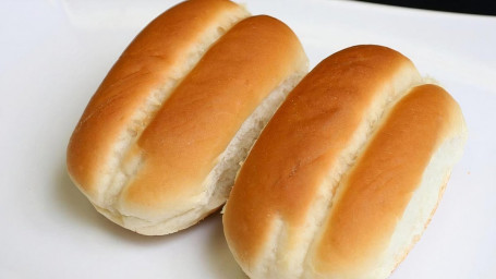 2 Dinner Rolls