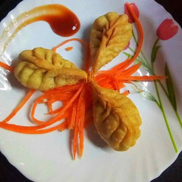 Stegte Momos