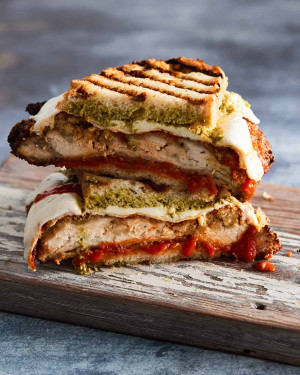 Kylling Parmesan Panini