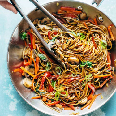 Lo Mein Nudler