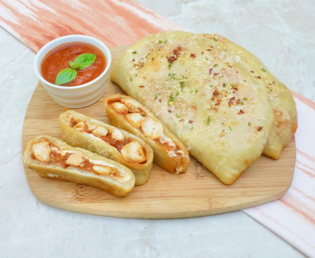 Kylling Parmesan Calzone