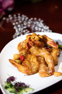 [8405] Crispy Fried Prawn With Dried Chillies And Cashewnut Shàn Biān Suàn Xiāng Xiā