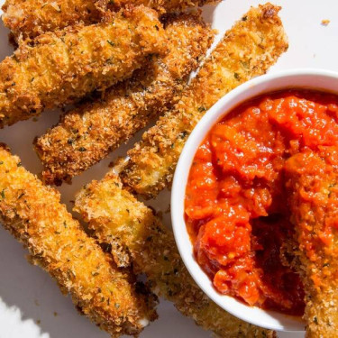 Hjemmelavede Mozzarella Sticks