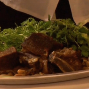 Ildbraisede Short Ribs