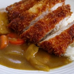 Svinekød Katsu Curry