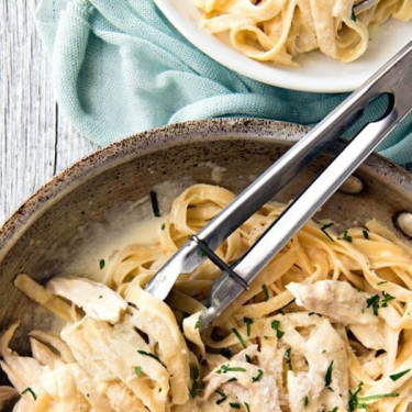 Kids Fettuccine Alfredo