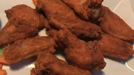 Buffalo Wings (16)