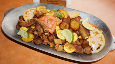 Picada Cabana (Feeds 2-4 People)