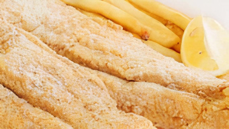 3 Pieces Catfish Fillet With Fries