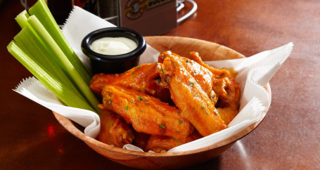 Rustne Bucket Wings