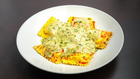 Gourmet Jumbo Krabbe Ravioli